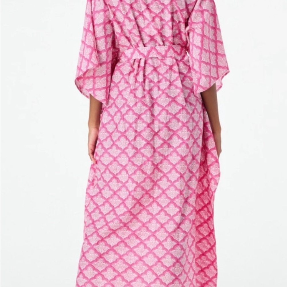 Roller Rabbit Pink Patterned Women's Robe - Picture 2 of 3